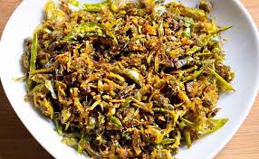 যে কোনো ছোট মাছ